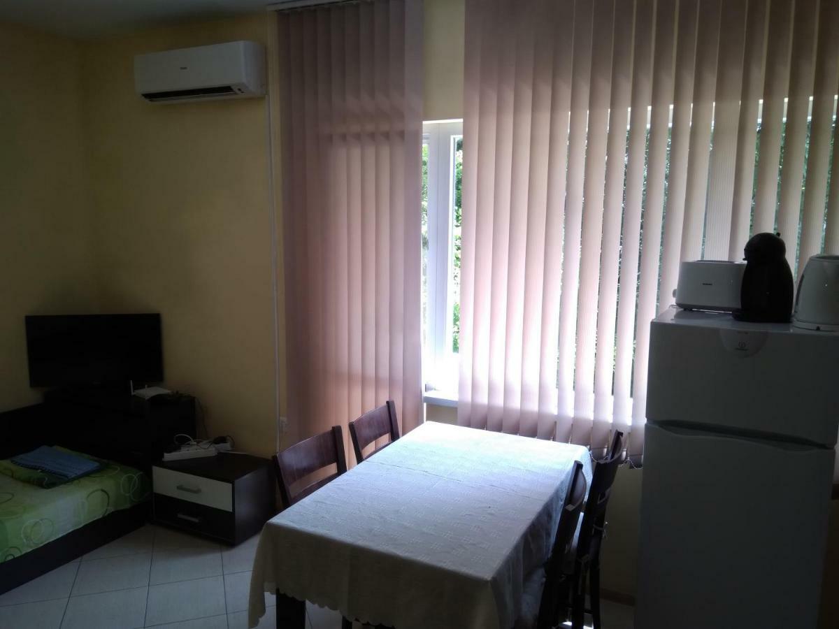 Apartment Nedyalkov Varna Esterno foto